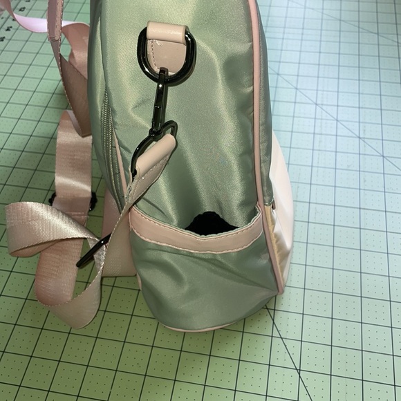 Pink & Gray Anti-theft Backpack - Picture 4 of 4